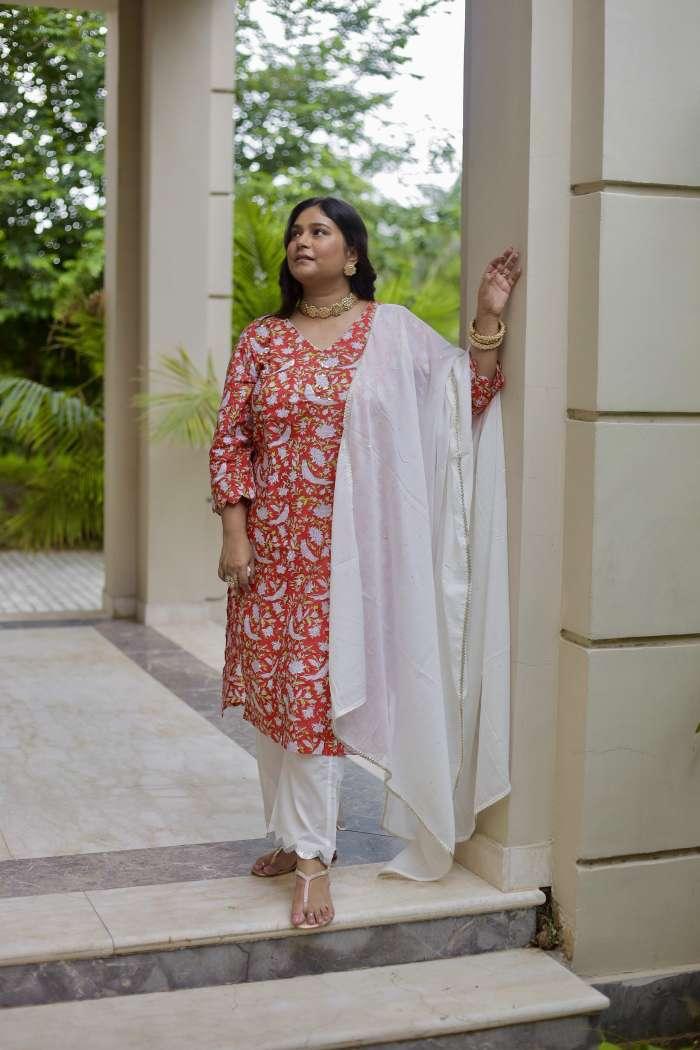 White Lucknowi Embroidered Pure Cotton Kurti Pant Set